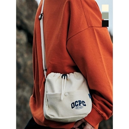 원더플레이스 면100 OCPC 로고 코듀로이 미니 크로스백_P406108357