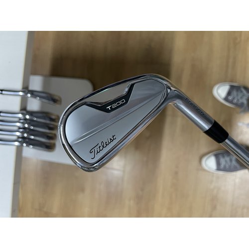 [중고] 타이틀리스트 T200(2세대) nspro880S 아이언세트