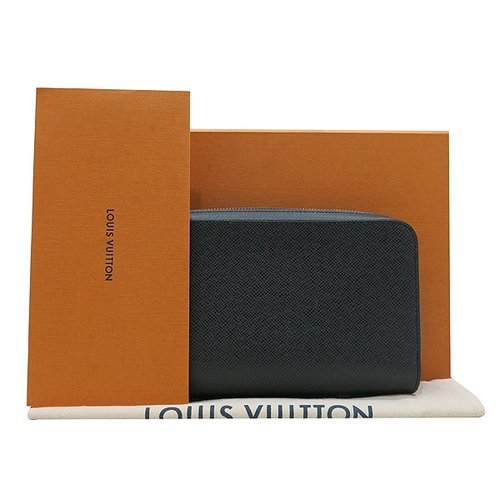[중고] 루이비통 고이비토 중고명품 Louis Vuitton(루이비통) M42097 타이가 레더 지피 XL 클러치겸 장지갑