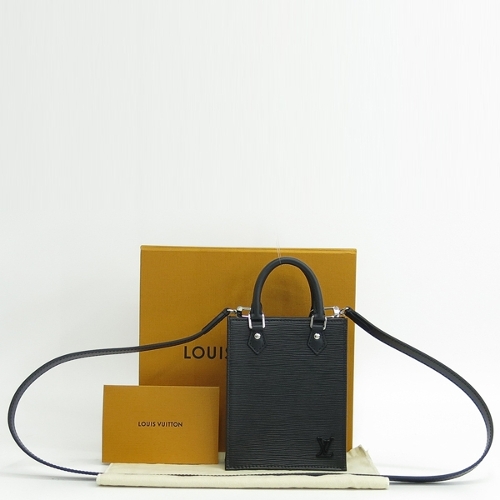 루이비통 고이비토 중고명품  M69441 블랙 에삐 레더 쁘띠 삭 플라 트토백 + 스트랩 [명동점]