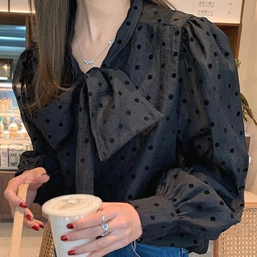 셀러허브 패션 [JHL977Q1_51IB]도트 블라우스 브이넥 리본끈 검정색