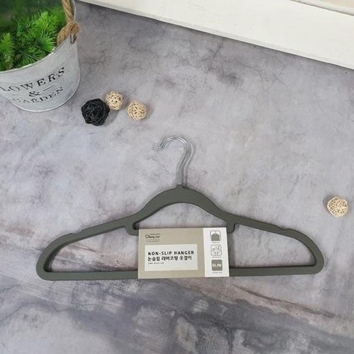 셀러허브 1 [XBK41378_48]논슬립 러버코팅옷걸이3p 철재옷걸이 옷장정리