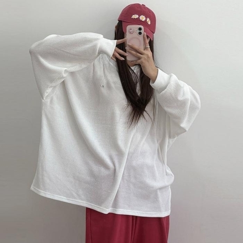 패션플러스 [강물처럼] 아이우먼 하트뱃지잔골지티셔츠 GBX272M602 빅사이즈 (46355509)