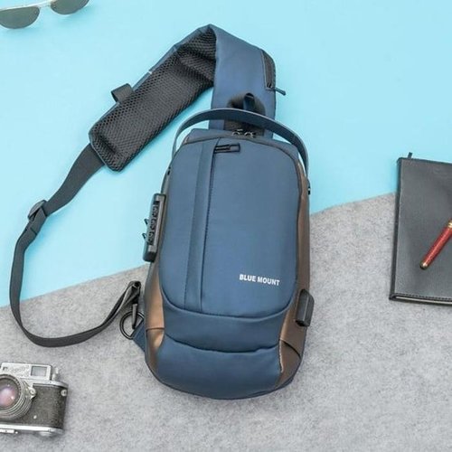 셀러허브 패션 [QNVU6441_58]USB 슬링백 패션잡화여성가방힙색 BM_BY6051