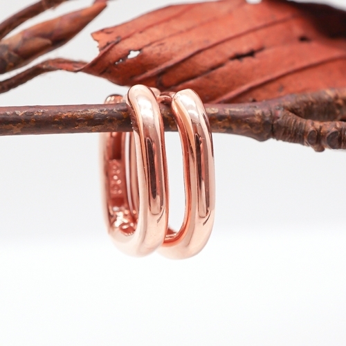 오팔하우스 14k 타원형 원터치 귀걸이 OPNIE2194-1